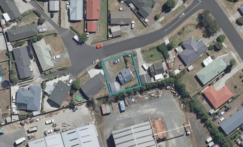 5 Harvard Court, Melville, Hamilton - Carousel 1