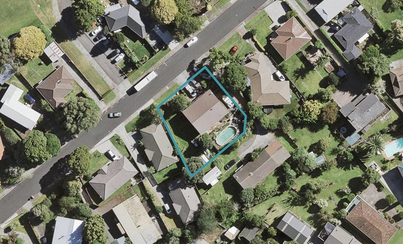 13 Mack Place, Red Hill, Papakura - Carousel 1