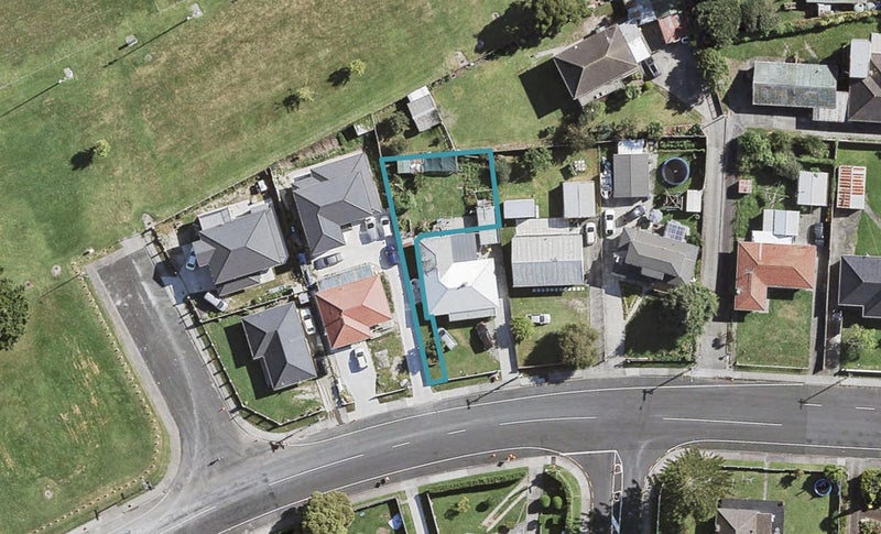 34A McAnnalley Street, Manurewa East, Auckland - Carousel 1