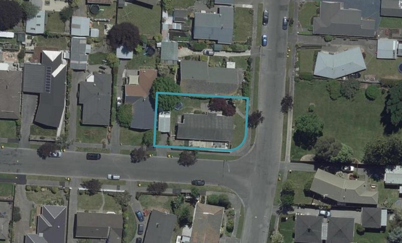 15 Sarabande Avenue, Redwood, Christchurch - Carousel 1