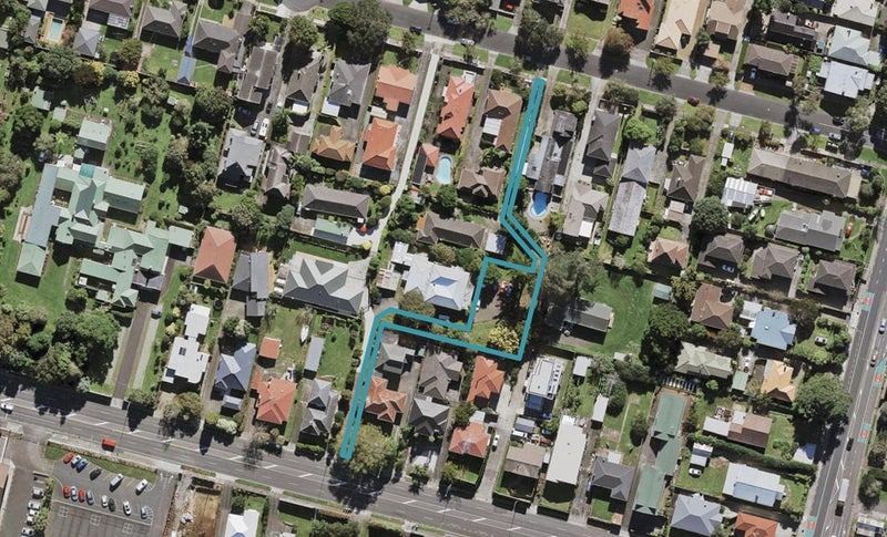 8A Rewi Road, Royal Oak, Auckland - Carousel 1