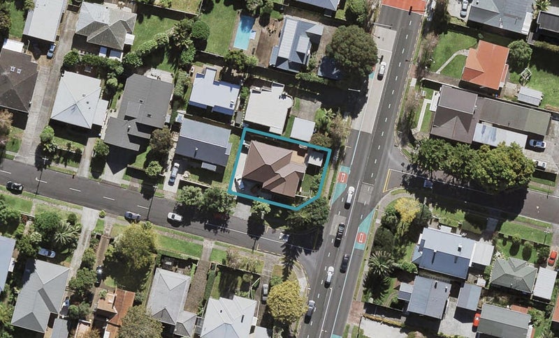 85 Pah Road, Royal Oak, Auckland - Carousel 1