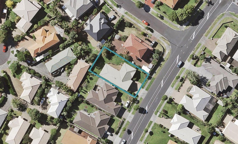 93 Millhouse Drive, Northpark, Auckland - Carousel 1