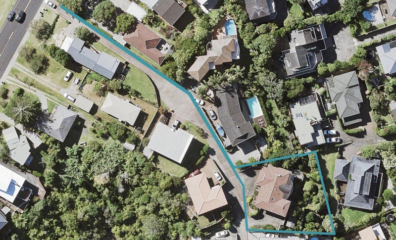 5 Shearwater Rise, Rothesay Bay, Auckland - Carousel 1