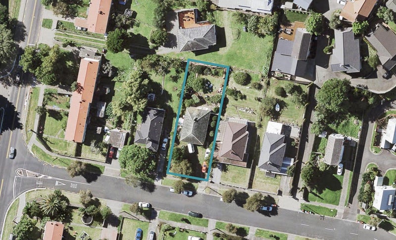 6 Cranbrook Place, Glendowie, Auckland - Carousel 1