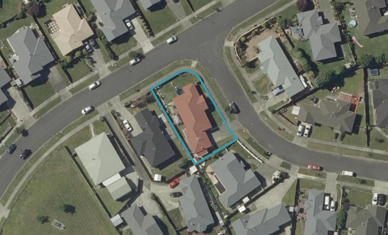 2 Aspen Way, Kelvin Grove, Palmerston North - Carousel 1