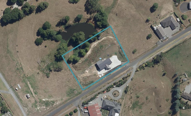 156 Wallace Road, Temple View, Hamilton - Carousel 1