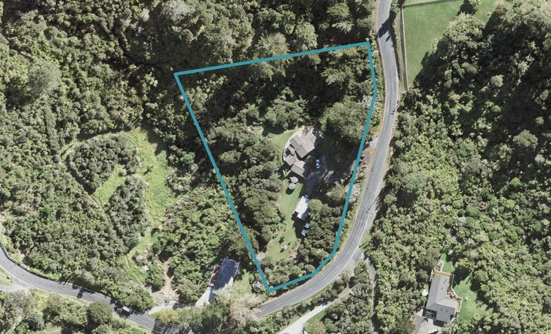 296 Duck Creek Road, Stillwater, Silverdale - Carousel 1