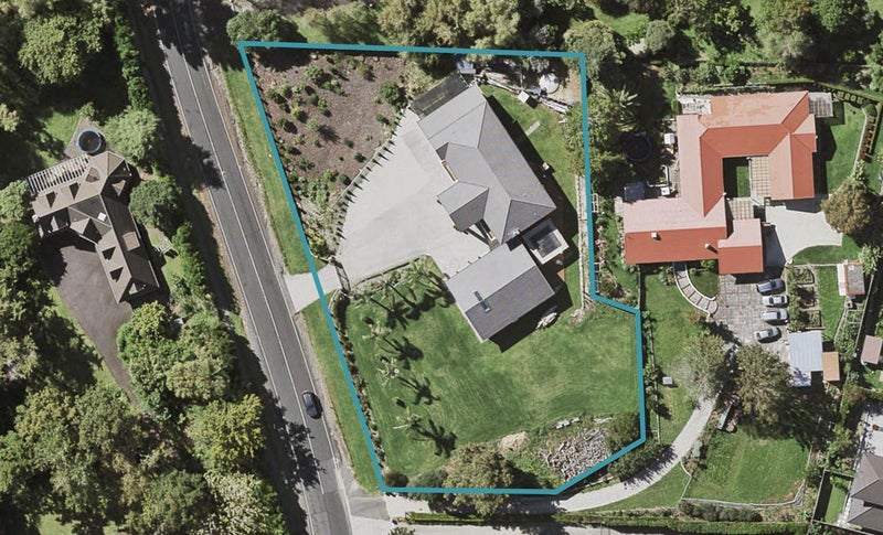3 Gracechurch Drive, Flat Bush, Auckland - Carousel 1