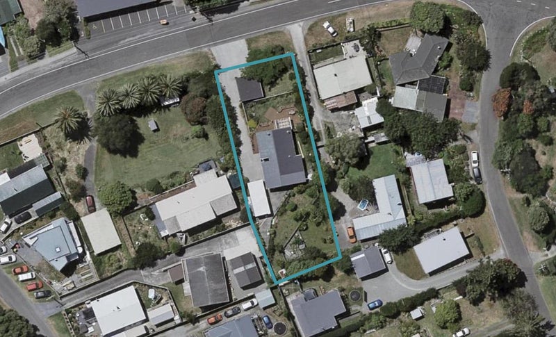 16 Makora Road, Otaihanga, Paraparaumu - Carousel 1