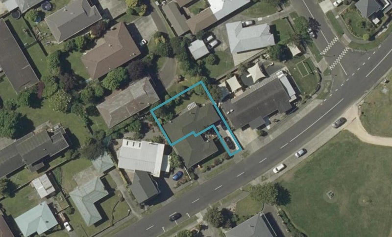 9A Dittmer Drive, Awapuni, Palmerston North - Carousel 1