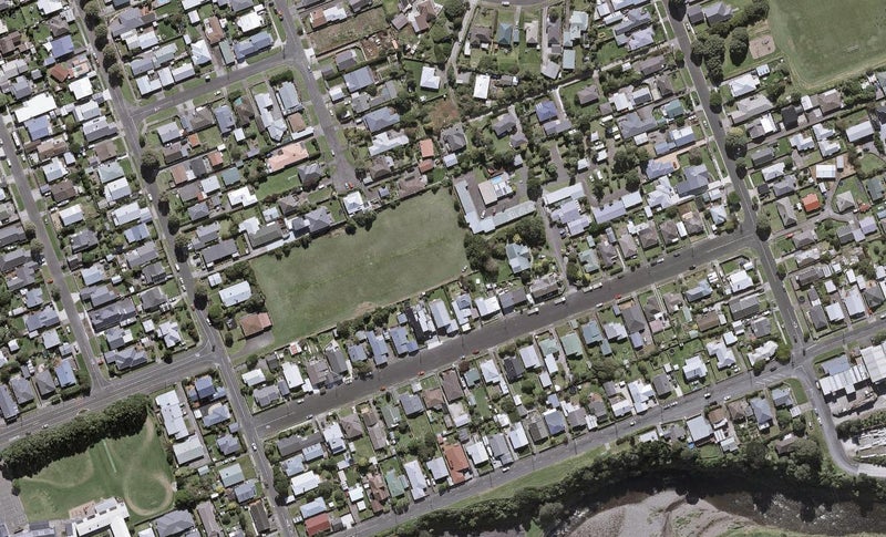 10 Te Ara o Ngakeiha, Fitzroy, New Plymouth - Carousel 1