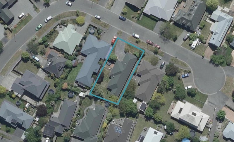 10 Millcroft Place, Parklands, Christchurch - Carousel 1