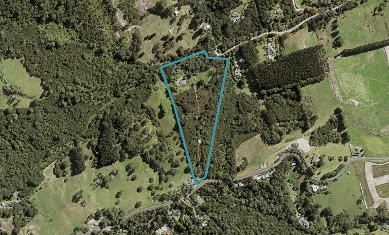 20 Yelash Road, Massey, Auckland - Carousel 1