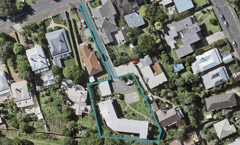 9/14A Albert Road, Devonport, Auckland - Carousel 1