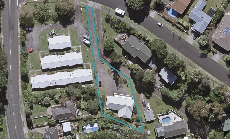 6 Nevada Drive, Merrilands, New Plymouth - Carousel 1
