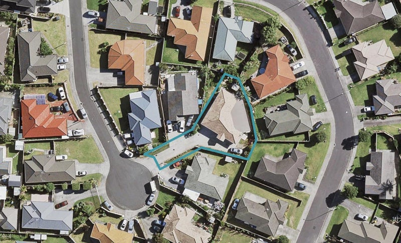 10 Brook Haven Rise, Clendon Park, Auckland - Carousel 1