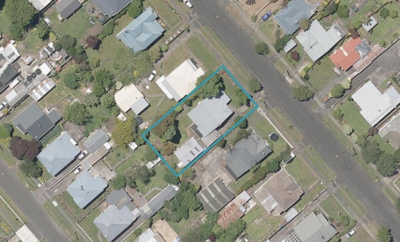 48 Jellicoe Street, Whanganui East, Whanganui - Carousel 1