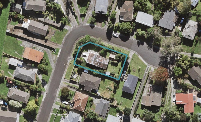 23 Preston Avenue, Henderson, Auckland - Carousel 1