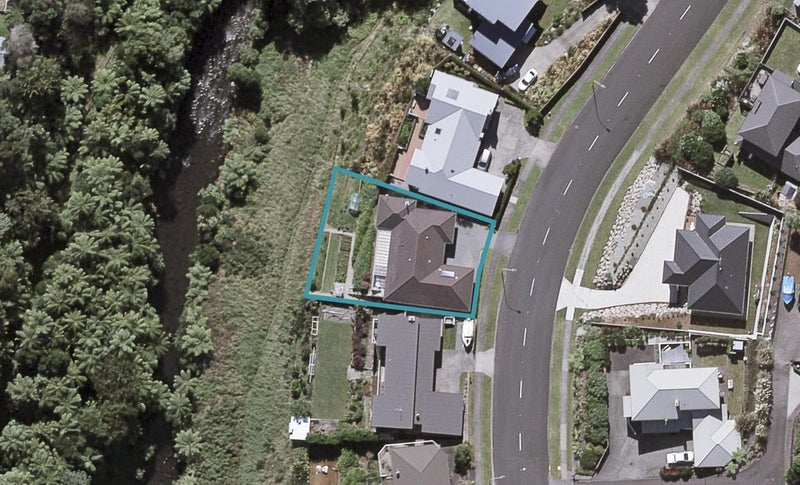 209 Heta Road, Merrilands, New Plymouth - Carousel 1