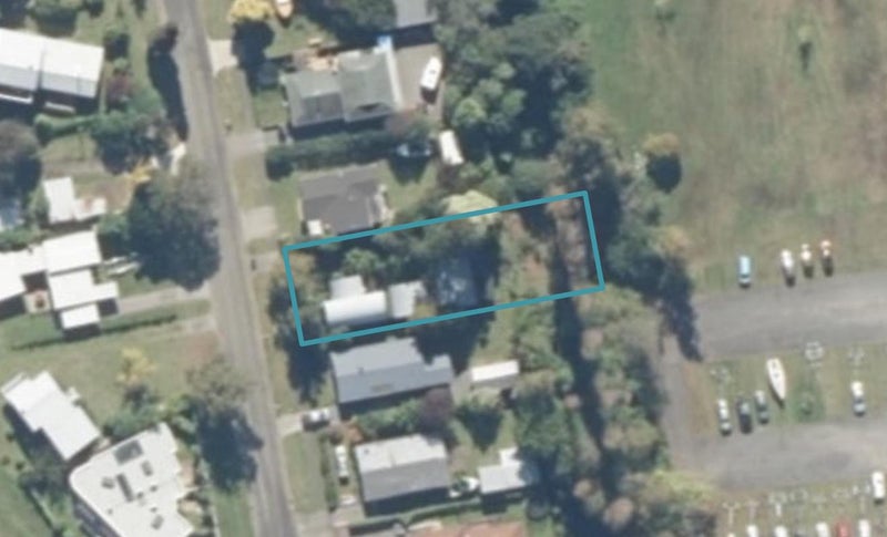 11 Kinloch Road, Kinloch, Taupō - Carousel 1