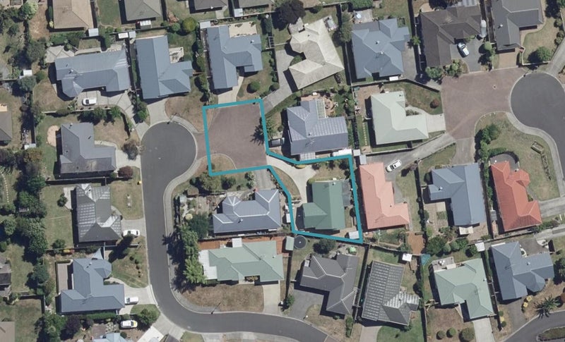 33 Northmeadow Drive, Rototuna, Hamilton - Carousel 1