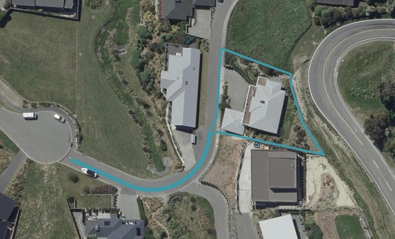 8 Hadleigh Lane, Westmorland, Christchurch - Carousel 1