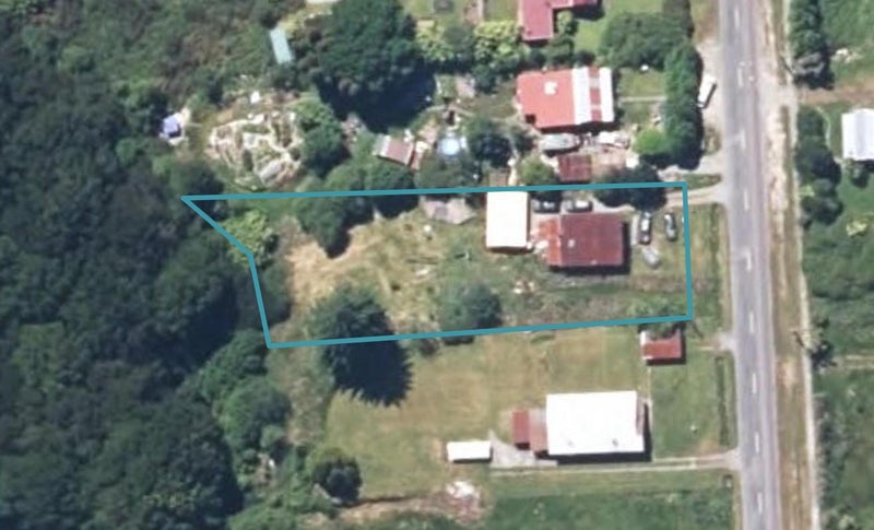 115 Main Road, Blackball, Greymouth - Carousel 1