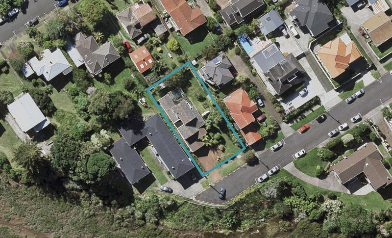 45 Bracken Avenue, Takapuna, Auckland - Carousel 1