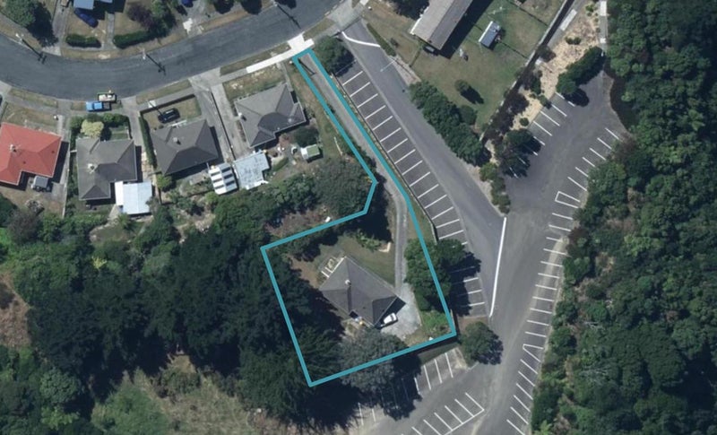 111 Gear Terrace, Ranui, Porirua - Carousel 1