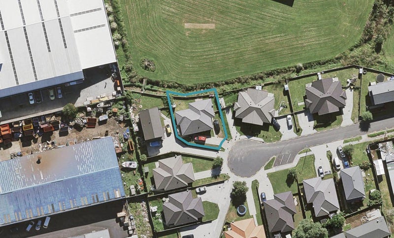 30 Mona Avenue, Mangere Bridge, Auckland - Carousel 1