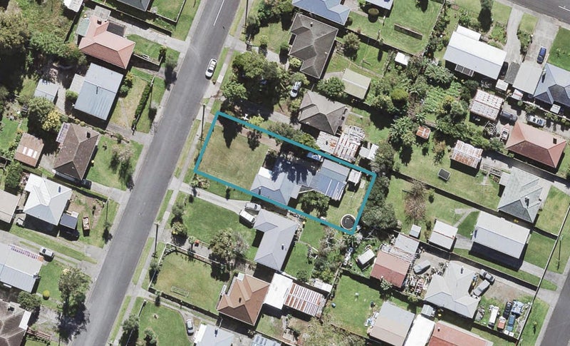 16 Barbary Avenue, Kelston, Auckland - Carousel 1