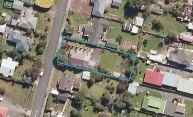 11 Grey Street, Marton - Carousel 1