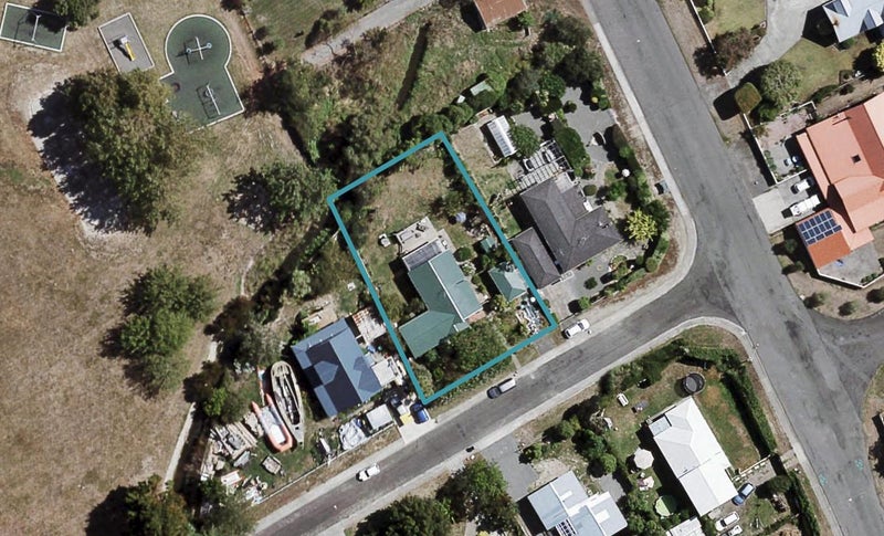 4 Pedersen Road, Haumoana, Haumoana - Carousel 1