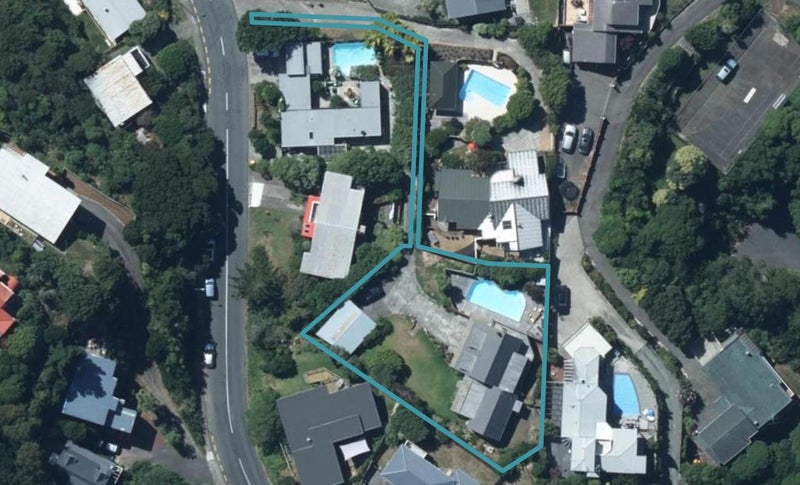 17 Oak Avenue, Paremata, Porirua - Carousel 1