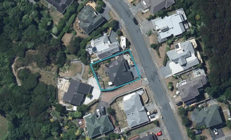 9 Dornoch Place, Papakowhai, Porirua - Carousel 1