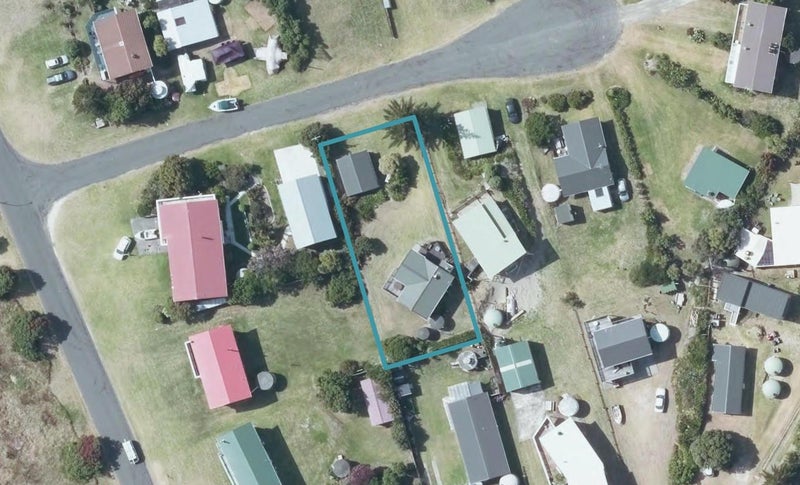 13 Tamure Crescent, Māhia - Carousel 1