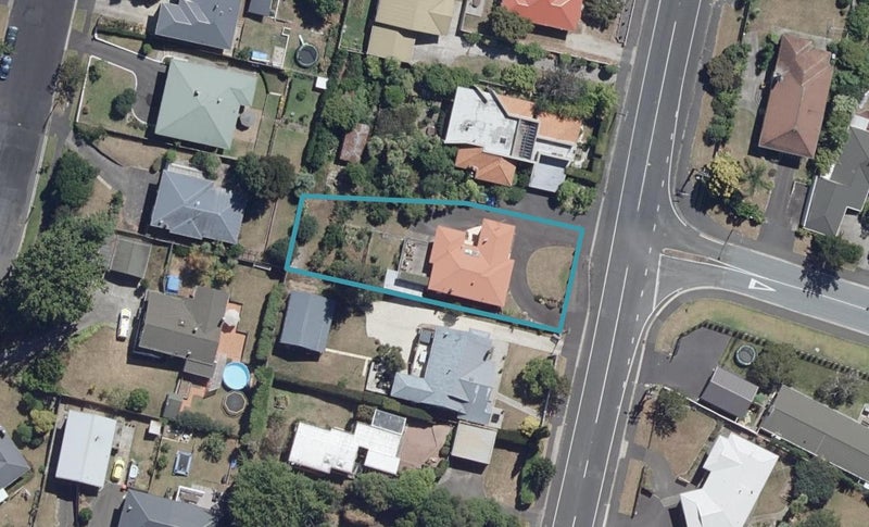 15 Hillcrest Road, Hillcrest, Hamilton - Carousel 1