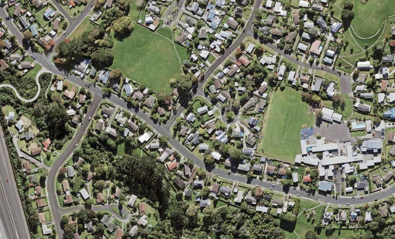 56A Fitzherbert Avenue, West Harbour, Auckland - Carousel 1