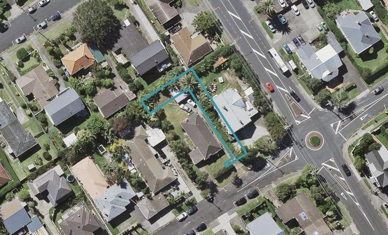 7/29 Bracken Avenue, Takapuna, Auckland - Carousel 1
