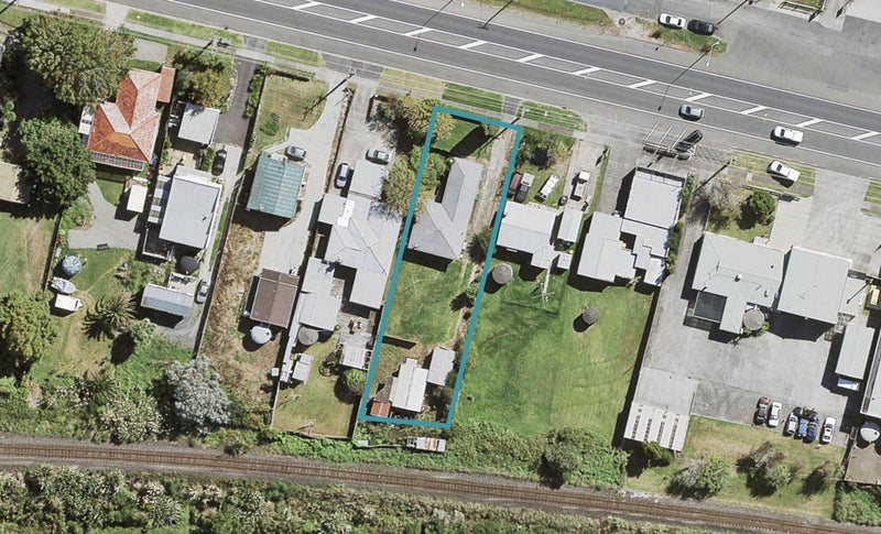 339 Main Road, Huapai, Kumeu - Carousel 1