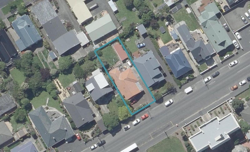 22 Bedford Street, Saint Clair, Dunedin - Carousel 1