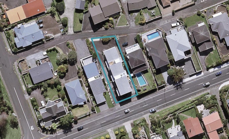 4/422 Devon Street West, Lynmouth, New Plymouth - Carousel 1