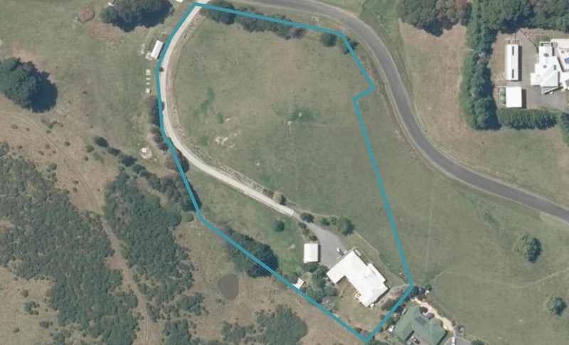 55 Pineleigh Drive, Poraiti, Napier - Carousel 1