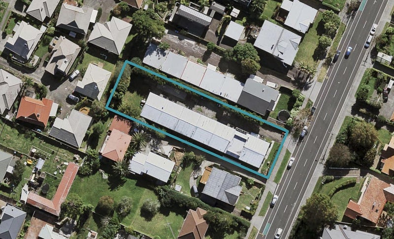 133F Ladies Mile, Ellerslie, Auckland - Carousel 1