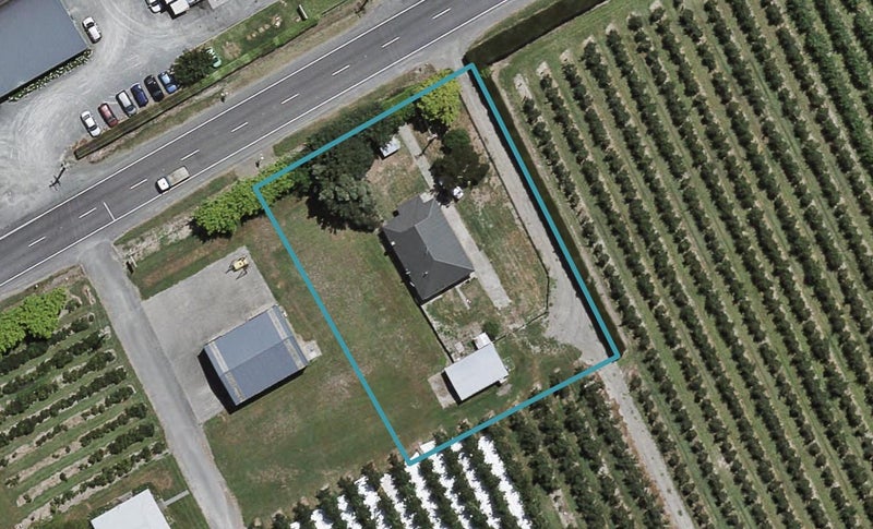 21 Awatoto Road, Meeanee, Napier - Carousel 1