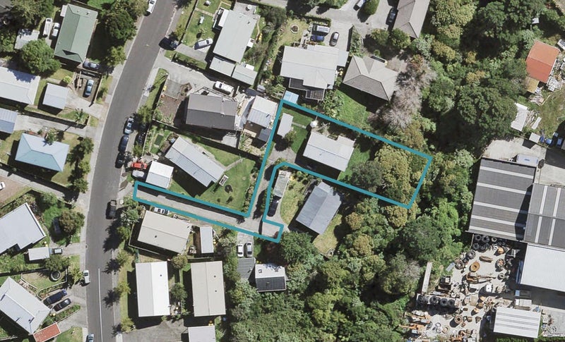 36 Riserra Drive, Ranui, Auckland - Carousel 1