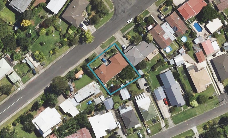 7A Sunvale Crescent, Whataupoko, Gisborne - Carousel 1