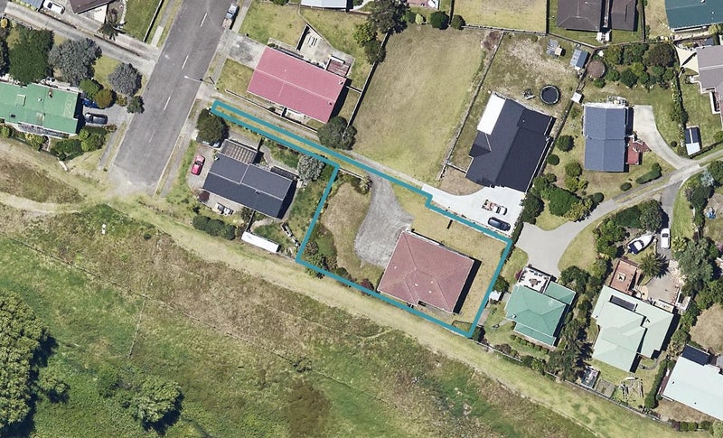 63 Fishermans Drive, Coastlands, Whakatane - Carousel 1