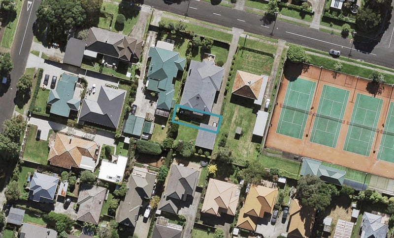 28E Fernleigh Avenue, Royal Oak, Auckland - Carousel 1